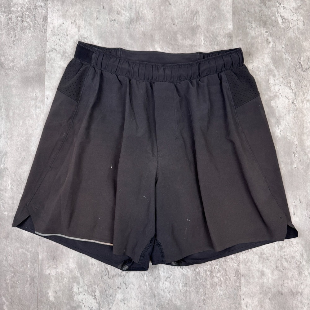 Lululemon Surge Shorts 7" Mens Medium Black Lined Athletic Athleisure Gym